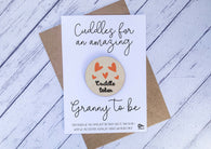 Wooden cuddle Token - Cuddles for an amazing Granny to be