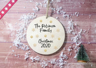 Wooden Circle Decoration - Gold snowflakes family personalised