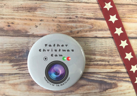 Father Christmas Cam Badge or Magnet